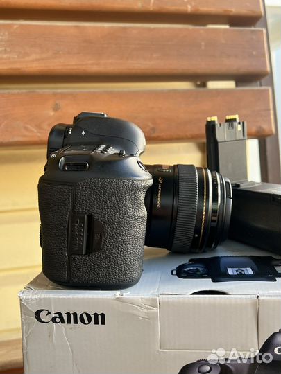 Canon eos 5d mark iv body