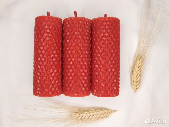 Свеча красная восковая