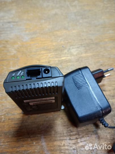 Принт-сервер D-link DP101P+