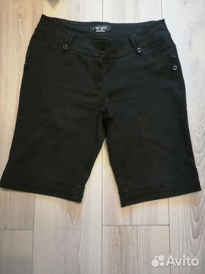 Шорты женские