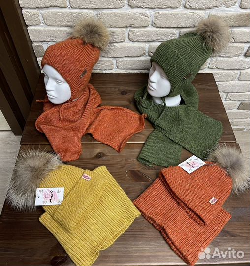 Шапка/шарф и шапка/снуд комплект зима на флисе