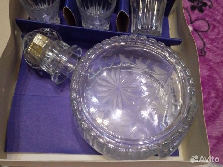 Подарочный набор рюмок с графином