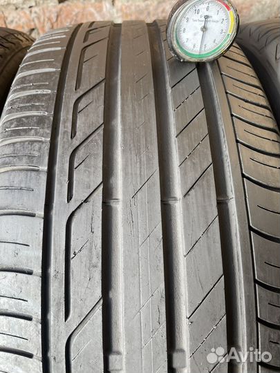Bridgestone Turanza T001 225/55 R17