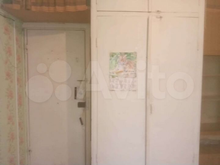 Комната 10,7 м² в 1-к., 2/9 эт.