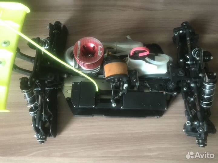 Радиоуправляемая модель багги 1/8 Xray XB9