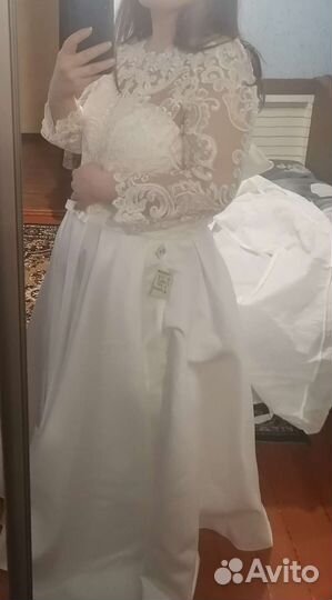 Свадебное платье