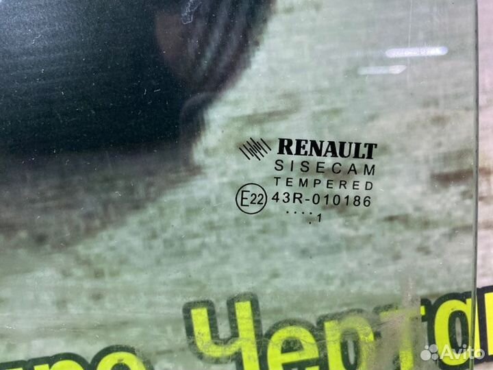 Стекло двери заднее правое Renault Sandero Stepway