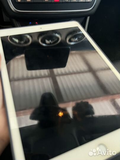 Планшет Apple iPad 10.2 2019 128 Гб + Apple Pencil