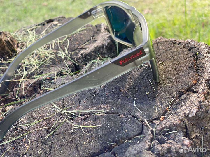 Новые мужские очки Polaroid