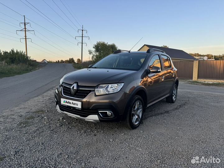 Renault Sandero Stepway 1.6 AT, 2021, 23 700 км