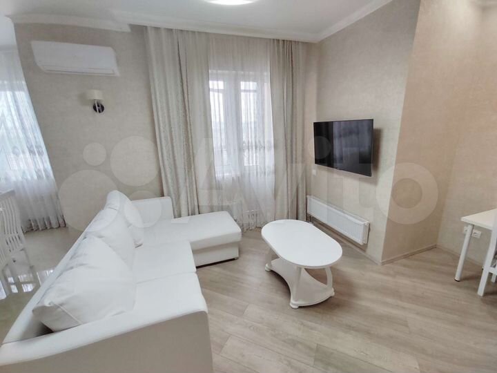 2-к. квартира, 65 м², 18/22 эт.