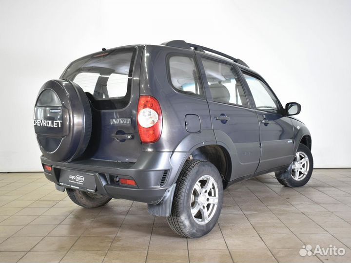 Chevrolet Niva 1.7 МТ, 2011, 125 845 км