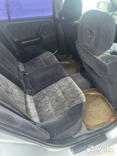 Nissan Primera 1.8 AT, 2000, 340 000 км