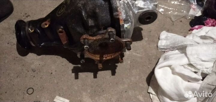 Редуктор переднего моста toyota 4ryner