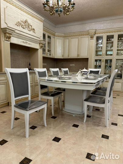 Стол \ стол в наличии