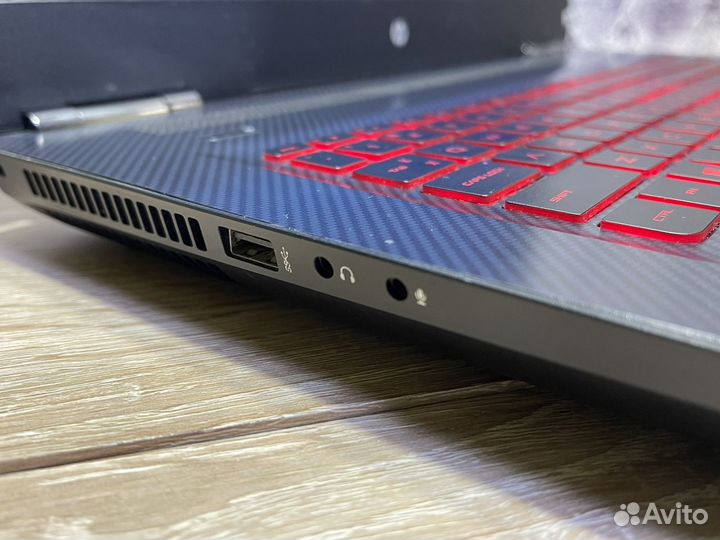 Игровой ноутбук hp omen 17 GTX 1060