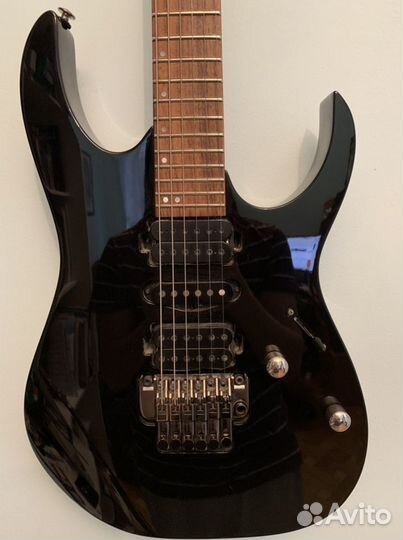 Электрогитара