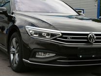 Volkswagen Passat 1.5 AMT, 2019, 61 200 км, с пробегом, цена 3 100 000 руб.