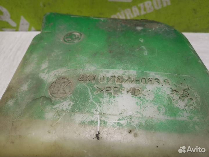 Бачок омывателя лобового стекла Шкода Фелиция