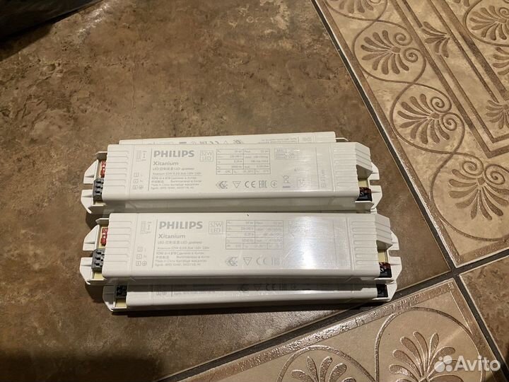 Источник питания philips Xitanium 52W 0,35A