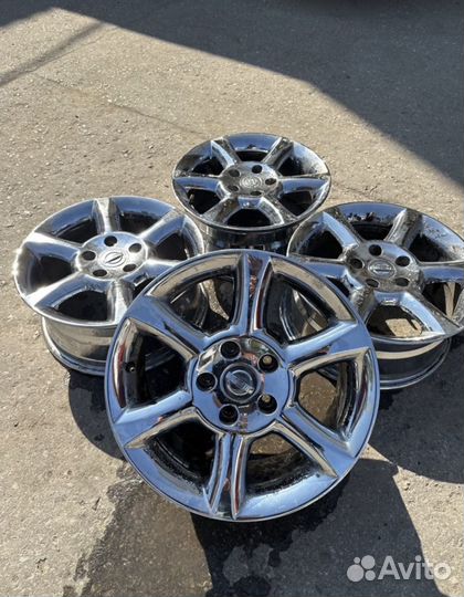 R16 5/114.3 Nissan