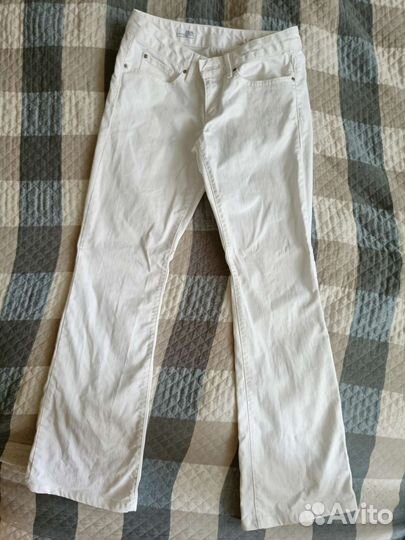 Джинсы клёш Gap 28