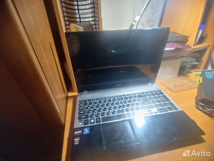 Acer v3 551G