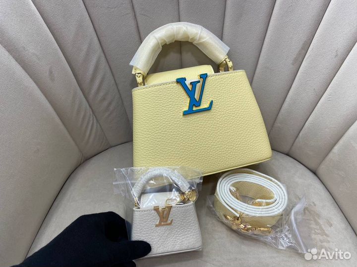 Сумка Louis Vuitton Capucines