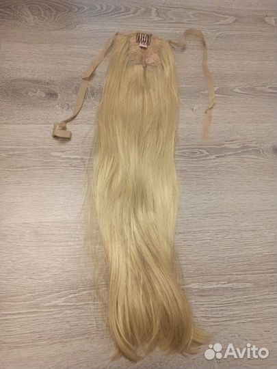 Волосы на заколках