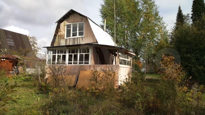 Дача 40 м² на участке 6 сот.