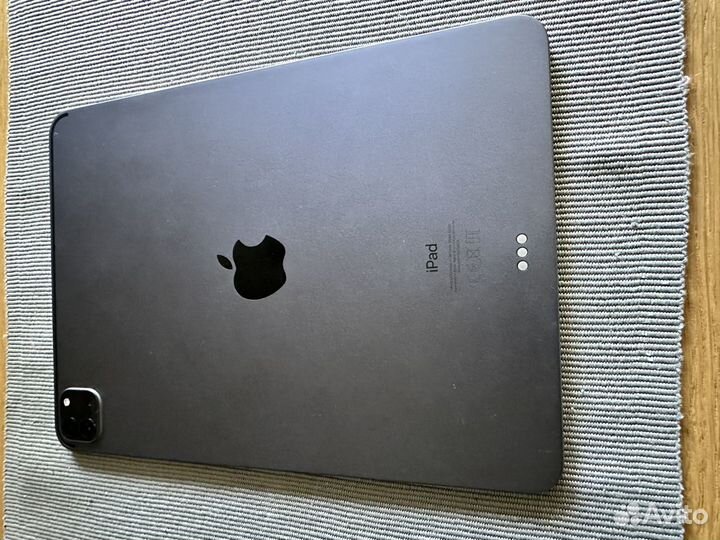 iPad 11 pro 2 поколения