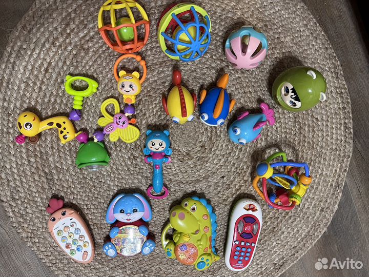 Игрушки погремушки пакетом
