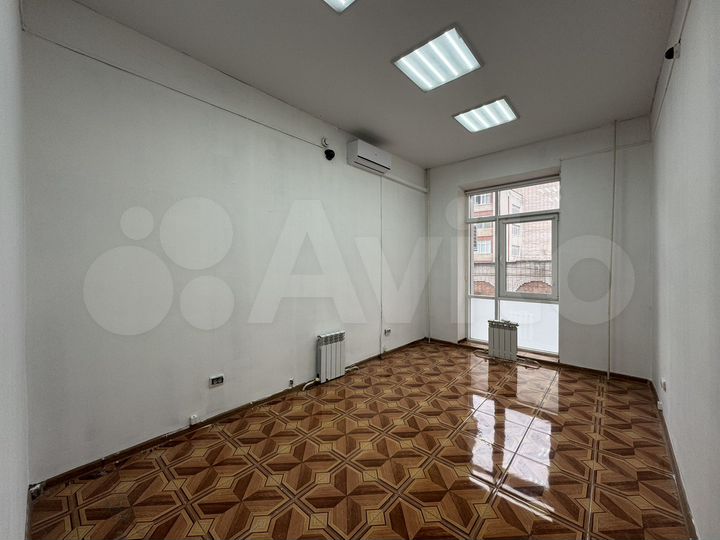 Помещение в центре 45 м²