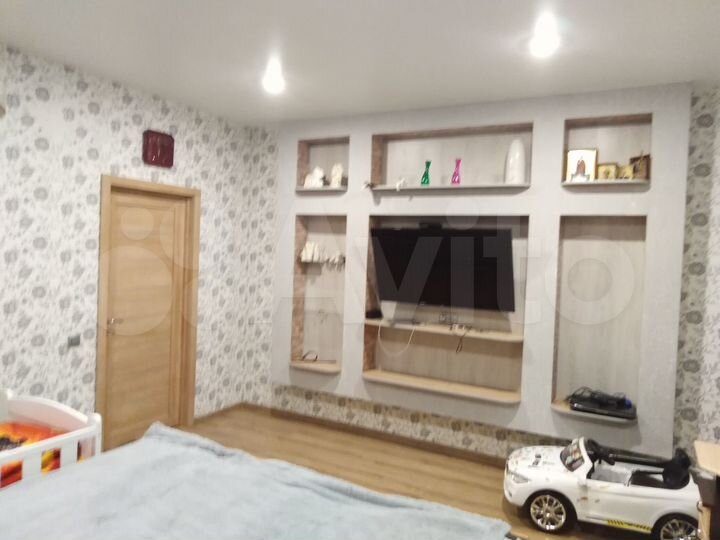 Дом 217 м² на участке 10 сот.