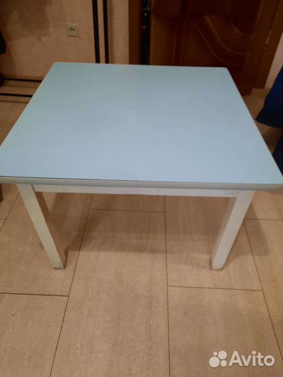 Детский стол
