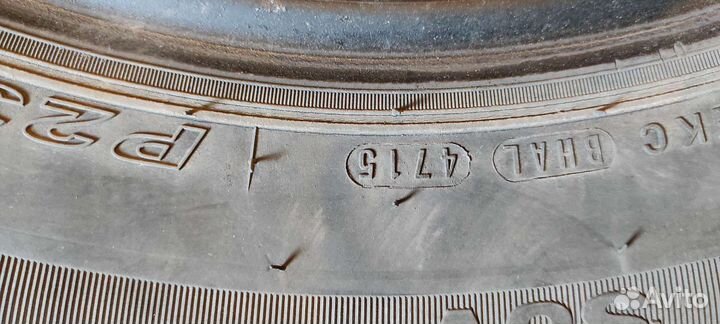 Roadstone Roadian HT LTV 235/60 R18 102H