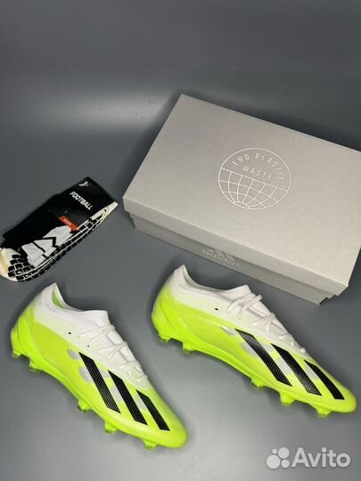 Футбольные бутсы adidas X