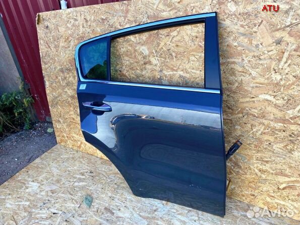 Дверь задняя правая Kia Sportage 4 QL