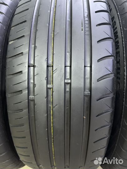 Viatti Strada Asimmetrico 215/55 R16 93V