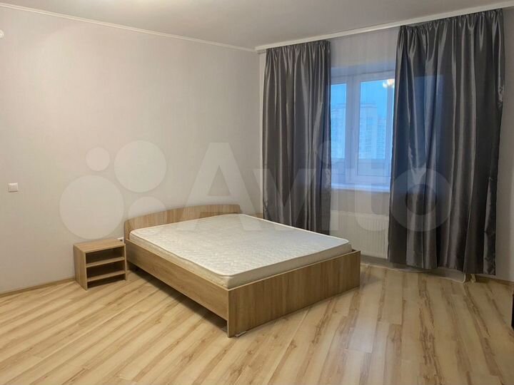 1-к. квартира, 47 м², 14/14 эт.