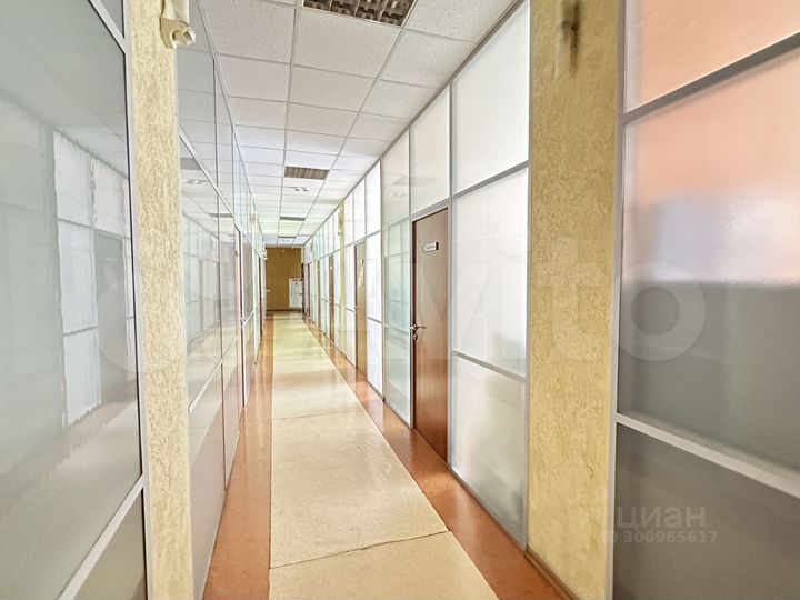 Здание, 2060 м²