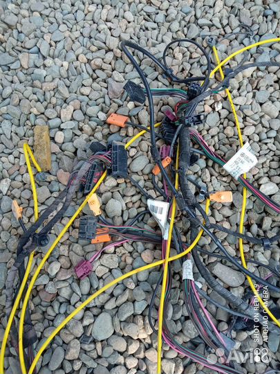 Проводка двери Mercedes W210