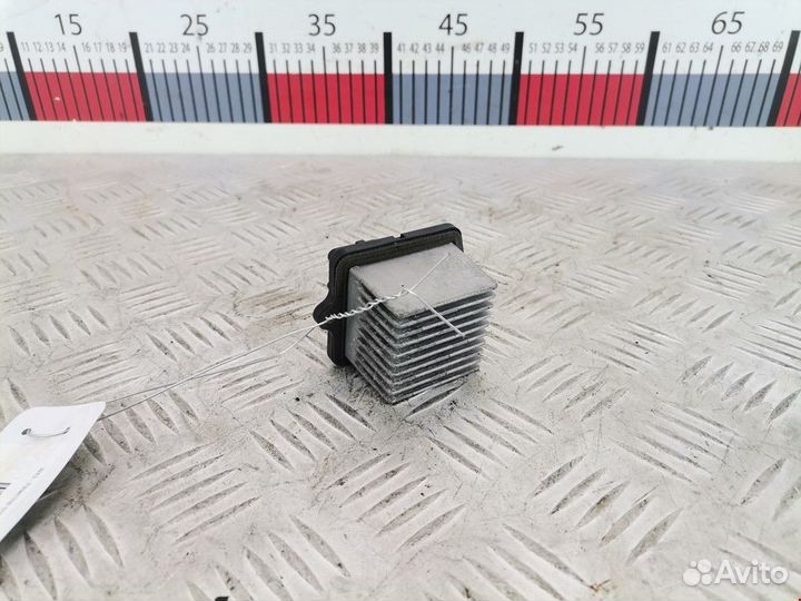 Сопротивление печки Mitsubishi Outlander 2007