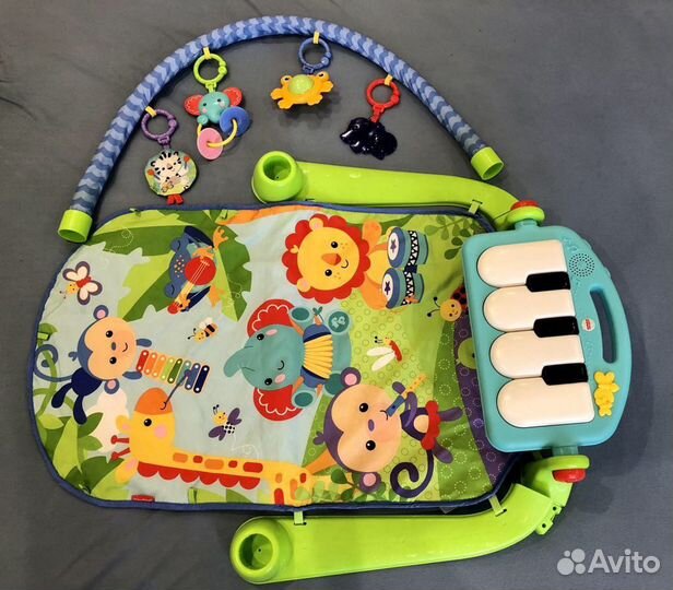 Развивающий коврик Fisher price