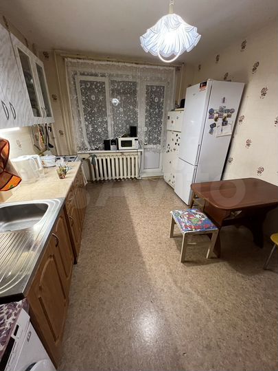 3-к. квартира, 77,6 м², 2/10 эт.