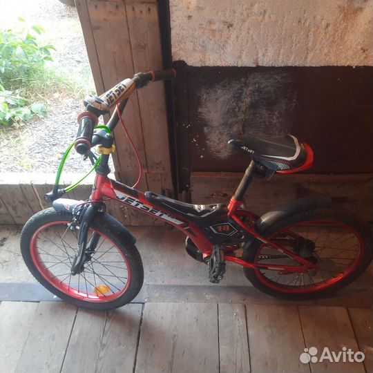 Детский велосипед бу 18