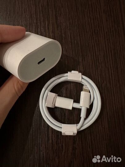 Зарядное устройство для телефона