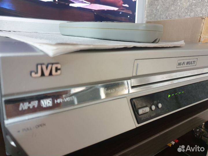Видеомагнитофон JVC HR-V617 Hi-Fi стерео