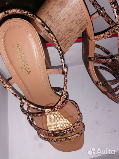 Босоножки 38р