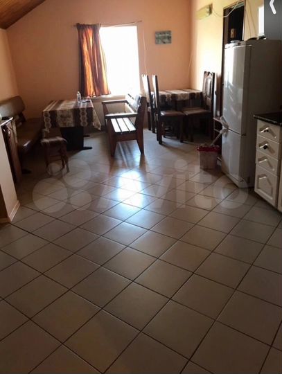 Комната 15 м² в 6-к., 2/2 эт.